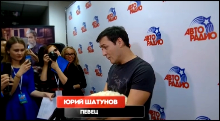 Видеоклип Почему Юра Шатунов обожает зрителей и как Олег Газманов лечится на сцене? 
