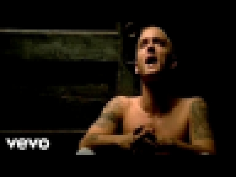Видеоклип Eminem - Cleanin' Out My Closet 