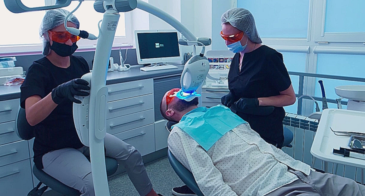 Видеоклип Отбеливание зубов в Самаре. Система Zoom 4. Услуги стоматолога - клиника White Dental Clinic Самара. 
